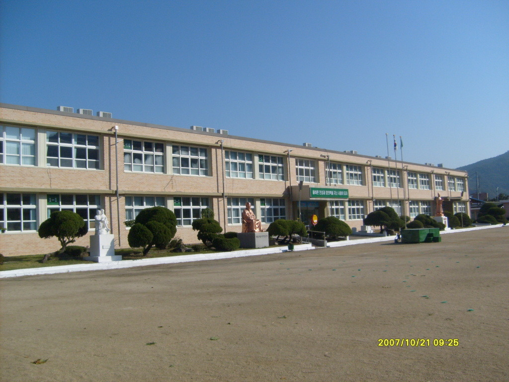 일월초등학교 이미지